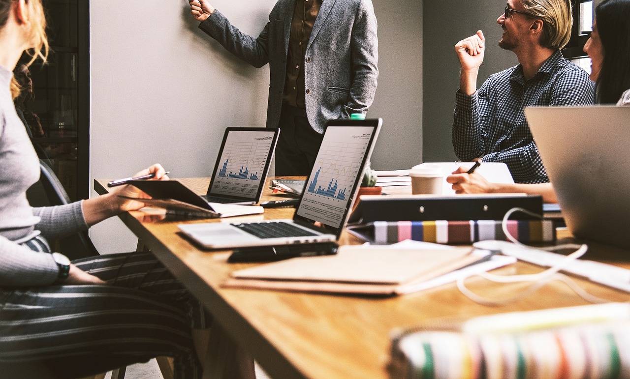 Sales Team Collaboration